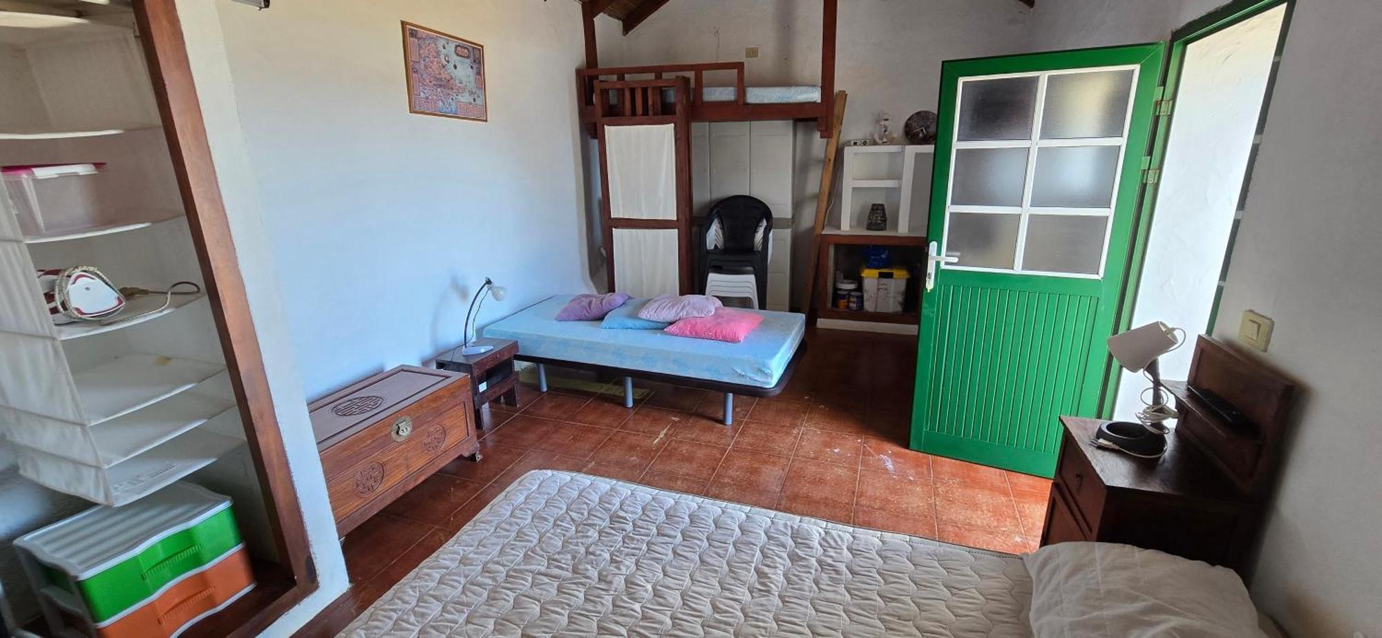 Casita pajero en el Pozo de las Calcosas, El Hierro Exterior foto