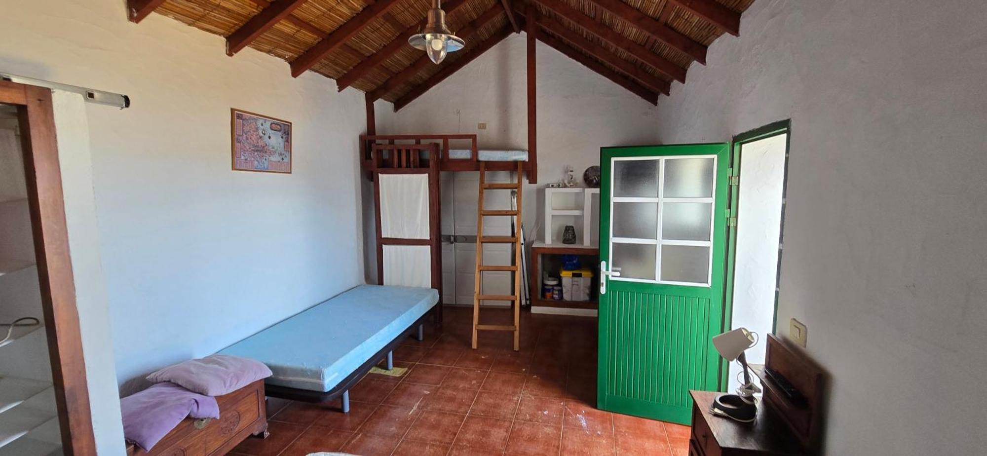Casita pajero en el Pozo de las Calcosas, El Hierro Exterior foto